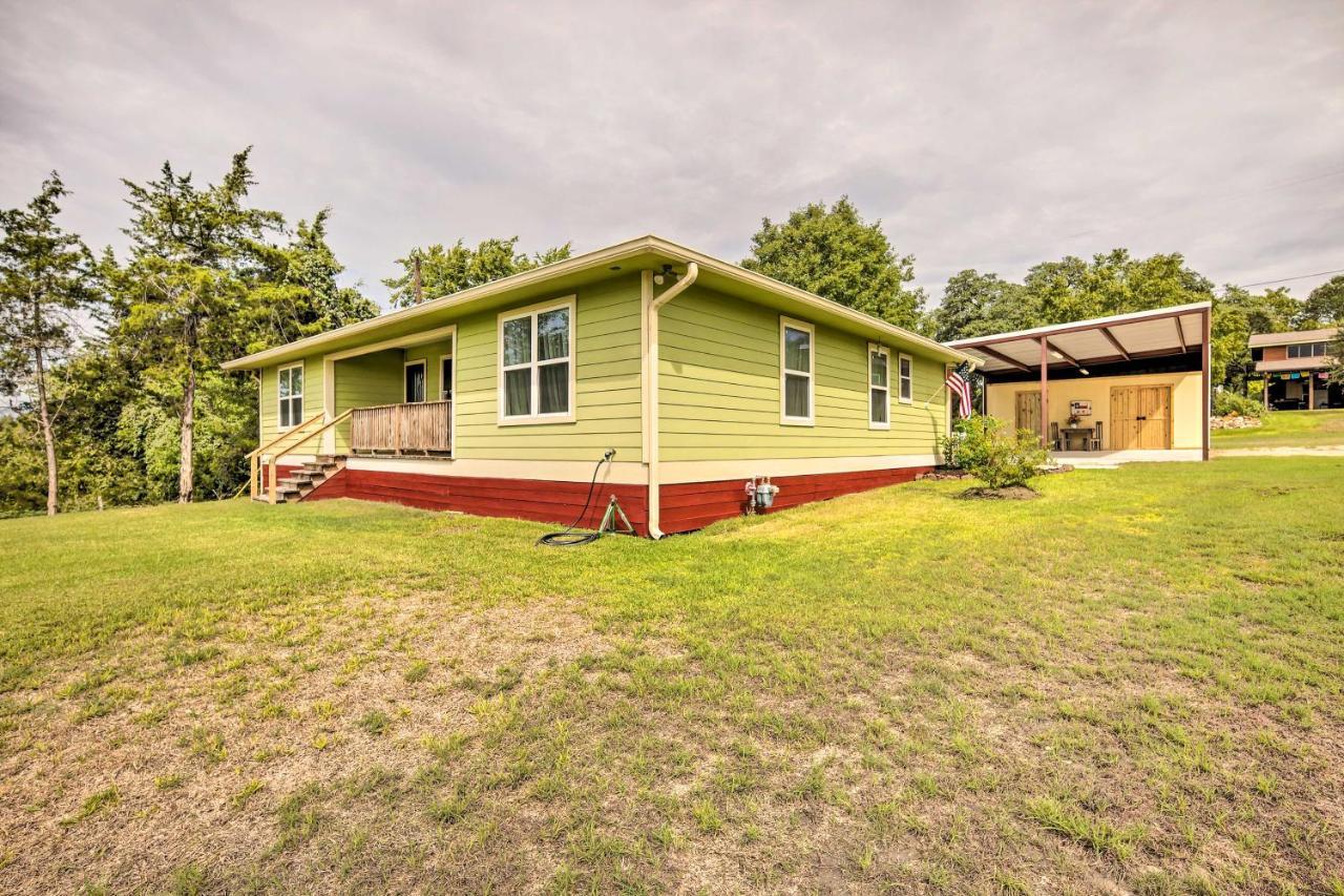 The Gathering Place Brenham Home On 6 Acres 外观 照片